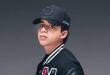 Omar Camacho Singer